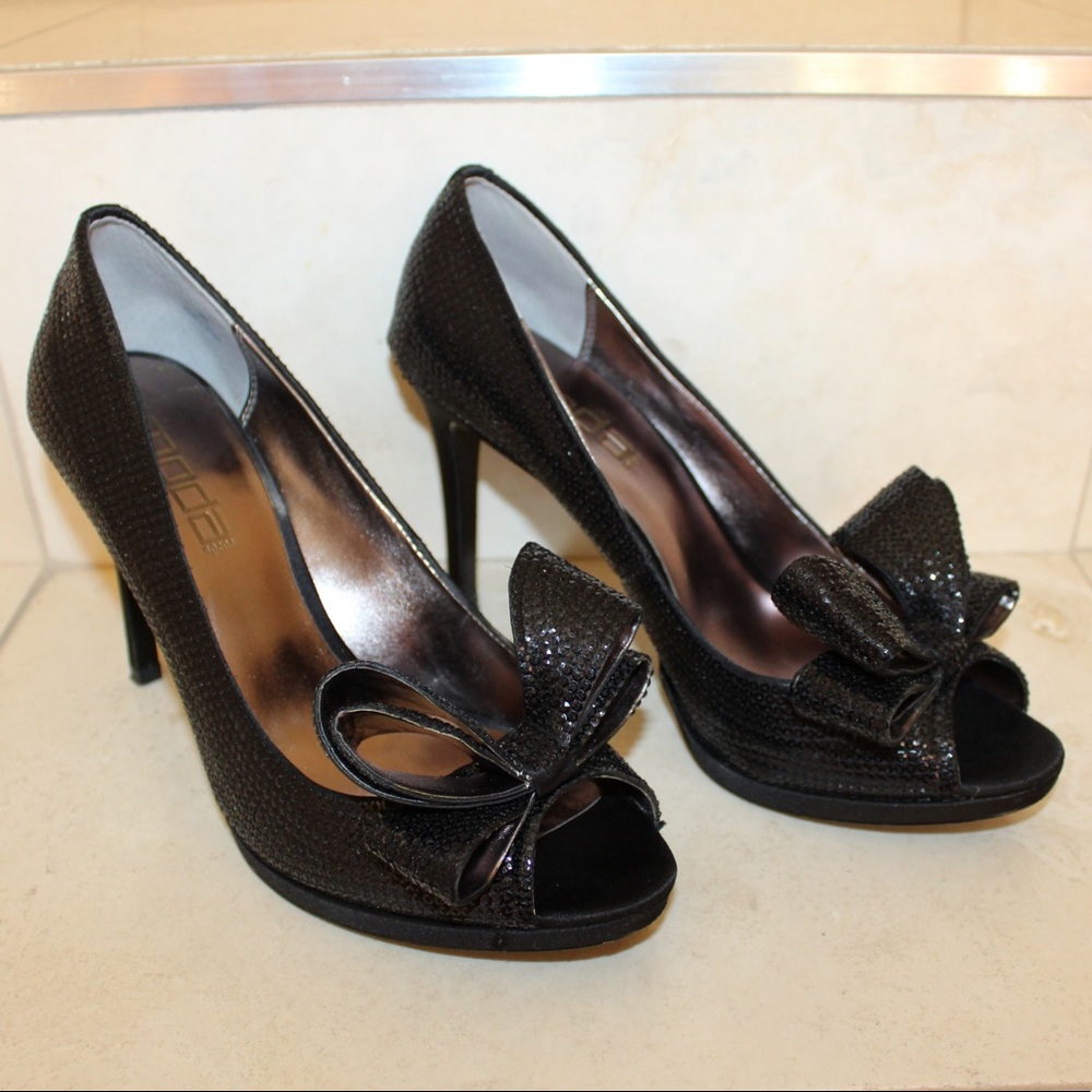 Moda Spana sequin heels (women’s 9)